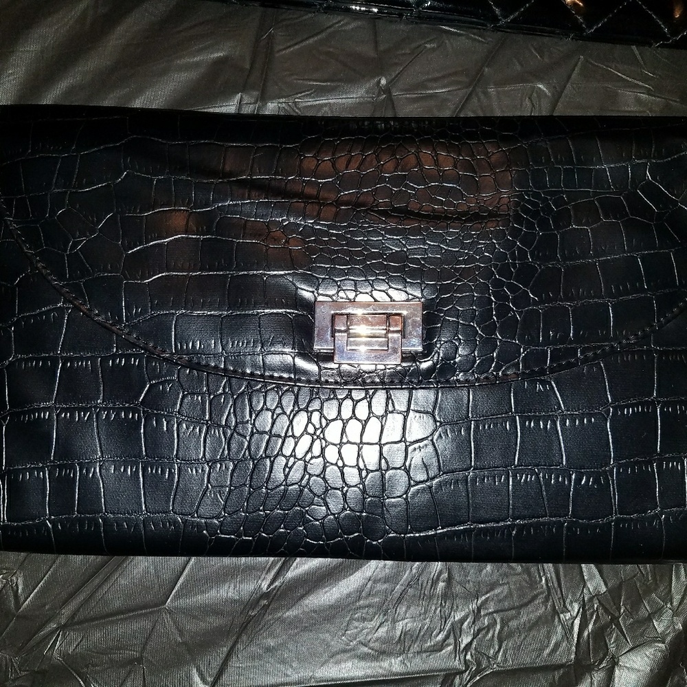 Black Clutch